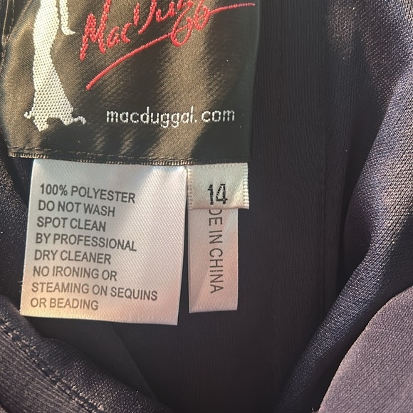 Mac Duggal 12231 NWOT BEADED CUFF DROP SHOULDER FAUX WRAP GOWN - Picture 10 of 10